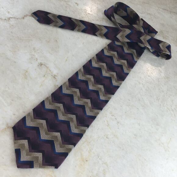 FASHION NECKWEAR SILK TIE - Picture 2 of 8